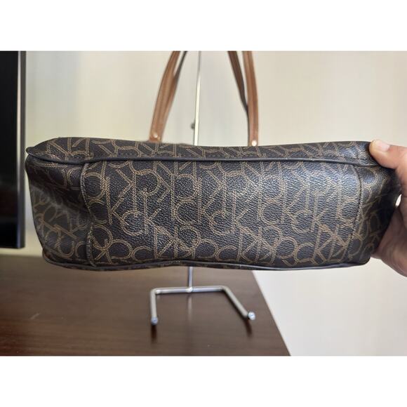 Calvin Klein Brown Tote Bag with CK Monogram Branding - Picture 5 of 6